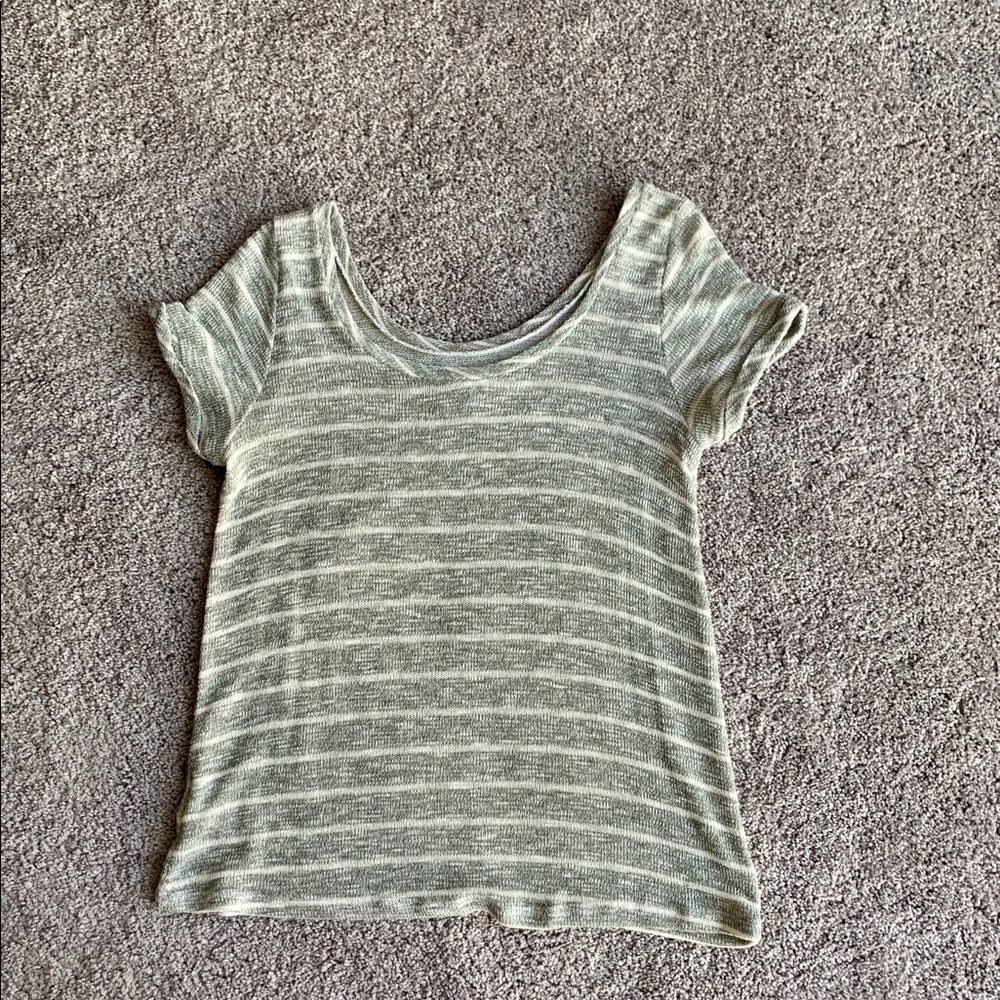Women’s top - Picture 3 of 3